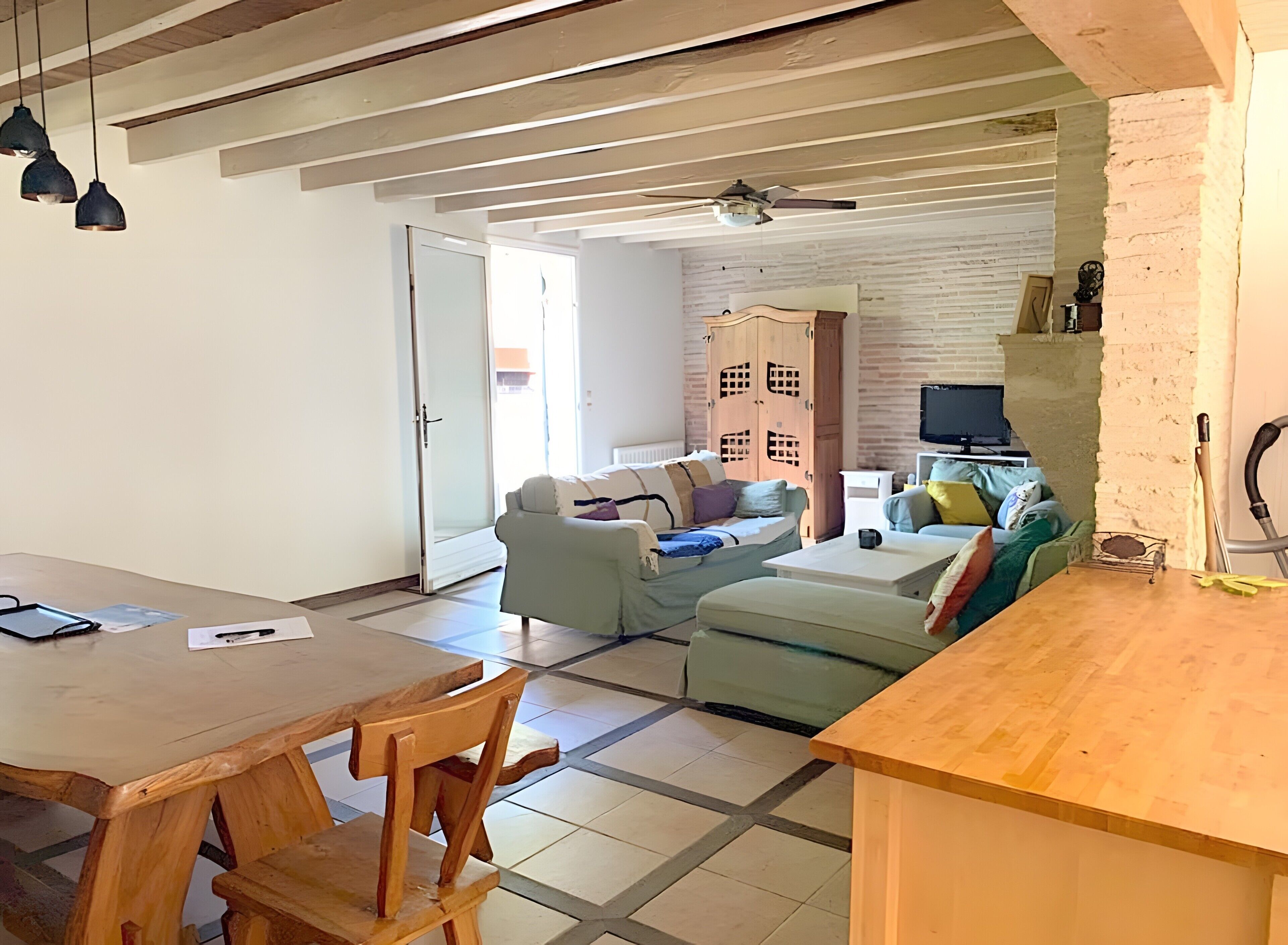 Pejs, bordtennisbord