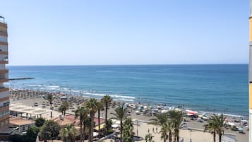 Una spiaggia nelle vicinanze