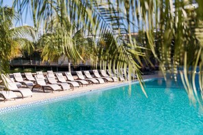Classic Apartment, 3 Bedrooms | Pool | Outdoor pool - Chic Apartment in Willemstad Surrounded by Tropical Garden (Willemstad)