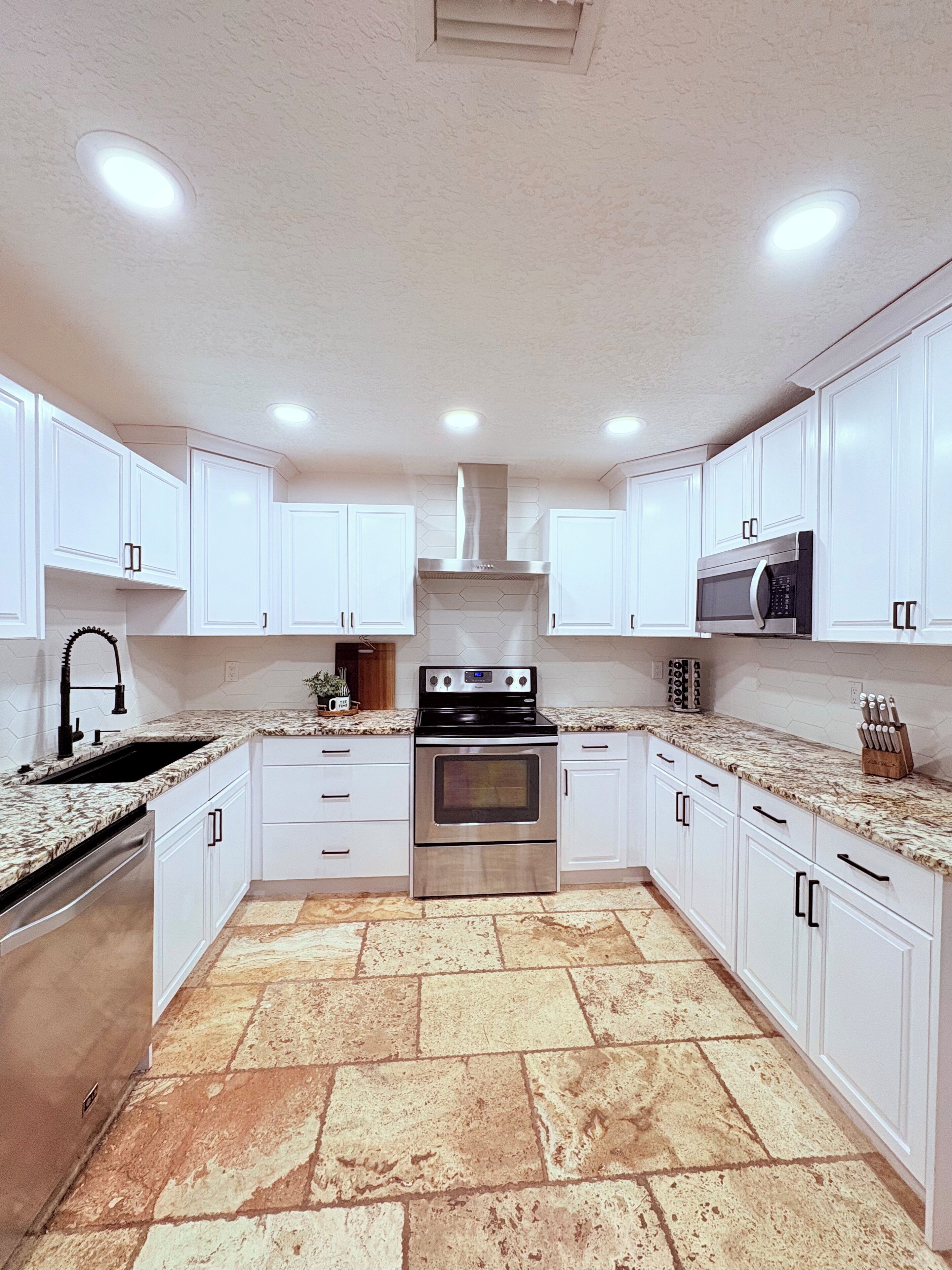 Microwave, oven, stovetop, dishwasher