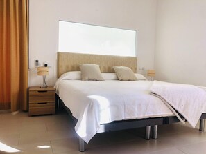4 bedrooms, free WiFi