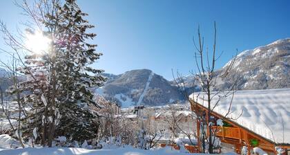 Chalet 10p avec Jardin, Proche Pistes, Wi-Fi, Cheminée - La Salle-les-Alpes