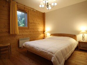 3 bedrooms - 4-Room 8 Pers Renovated Apartment with Parking in Carroz d'Arâches (Les Carroz d'Arâches)