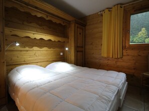 3 bedrooms
