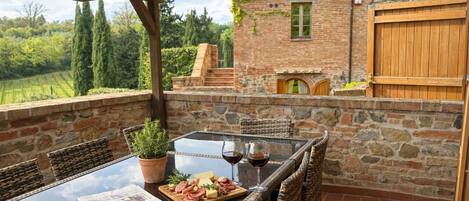 Appartement Standard, 3 chambres, vue colline | Fer et planche Ă repasser, Wi-Fi gratuit, draps fournis