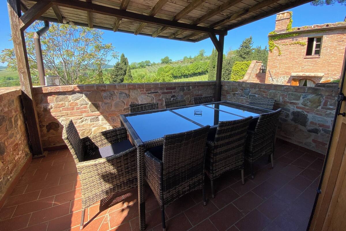 Standard Apartment, 3 Bedrooms, Hill View | Terrace/patio