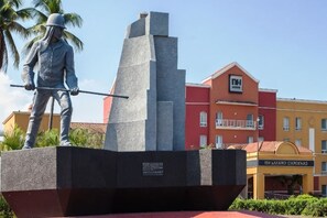 Imagen sin descripción, 5 de 8, botón