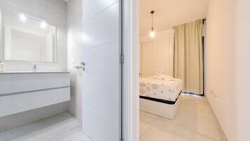 3 chambres, fer et planche Ă repasser, lit parapluie, Wi-Fi gratuit