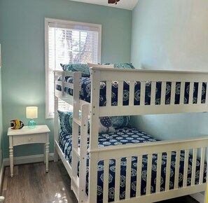 3 soverom, wi-fi og sengetøy