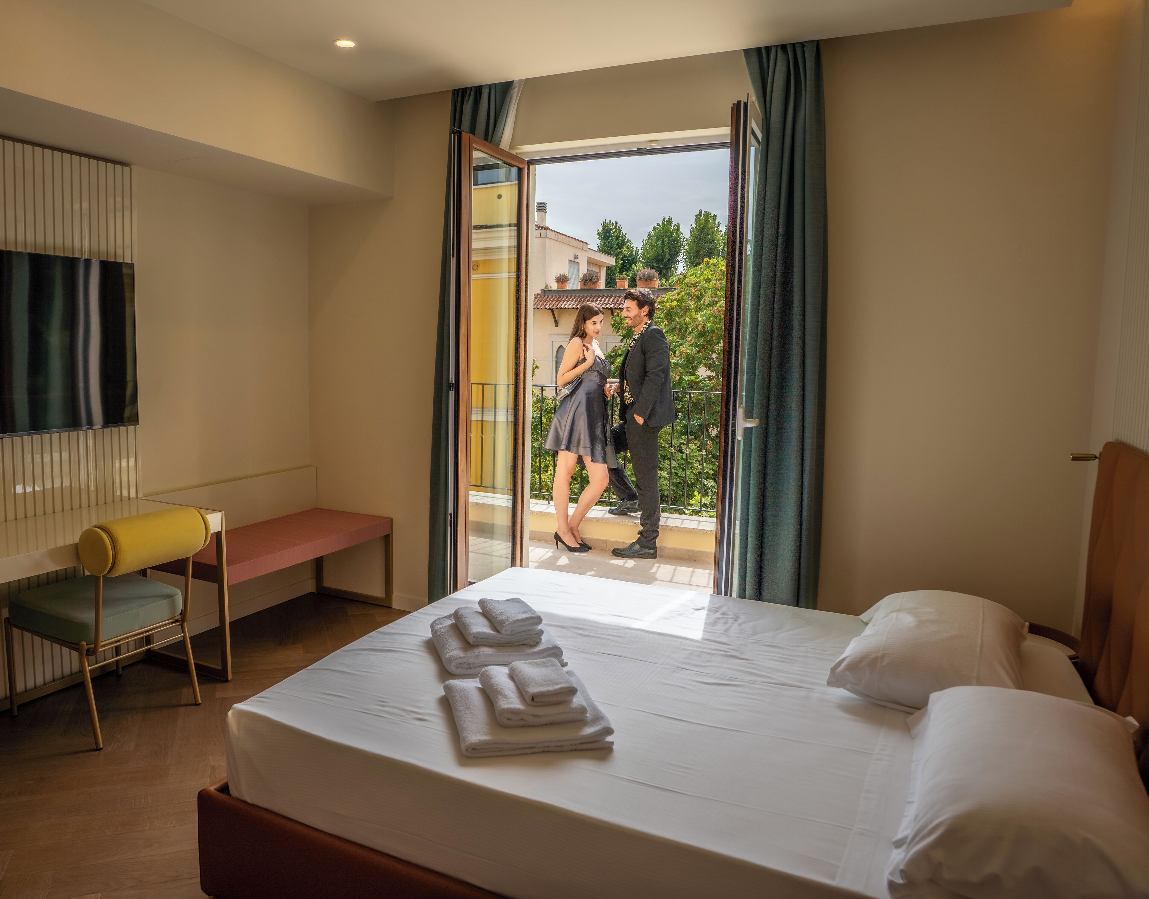 Family Double Room | Minibar, free WiFi