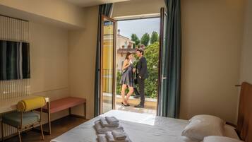 Doppia familiare | Minibar, Wi-Fi gratuito