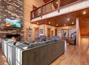 TV, fireplace, video games - Unbelievable Smoky Mountain Views - 5 Bedrooms - Fire pit - Loaded! (Sevierville)