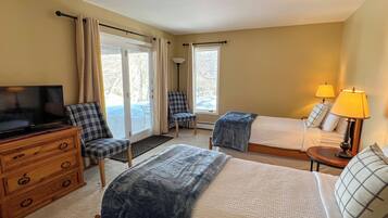 4 habitaciones, escritorio, tabla de planchar con plancha y wifi gratis