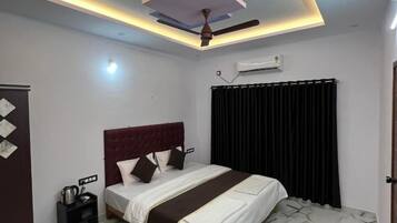 Premium-Ferienhaus | Schreibtisch, kostenloses WLAN