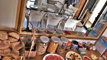 Petit déjeuner buffet compris tous les jours