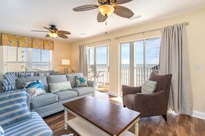 Smart TV, biblioteca musical y videoteca 