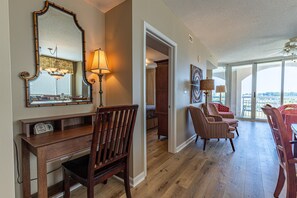 Interior - Barefoot N Tower #309 4BR Golf/Pool/Beach (North Myrtle Beach)