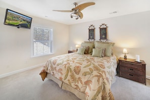 4 bedrooms, desk, iron/ironing board, free WiFi