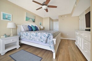 4 habitaciones, tabla de planchar con plancha y wifi gratis 