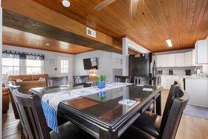 تناول الطعام