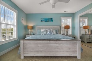 4 soverom, strykejern/-brett, wi-fi (inkludert) og sengetøy