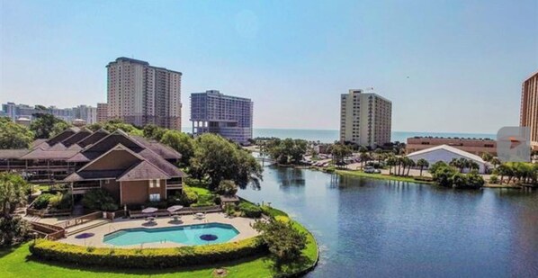 Pool - Kingston Laurel Court 305, 3rd floor, pools, beach (Myrtle Beach)