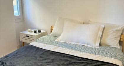 HABITACIÓN EN SEVILLA 10 min en coche del casco histórico