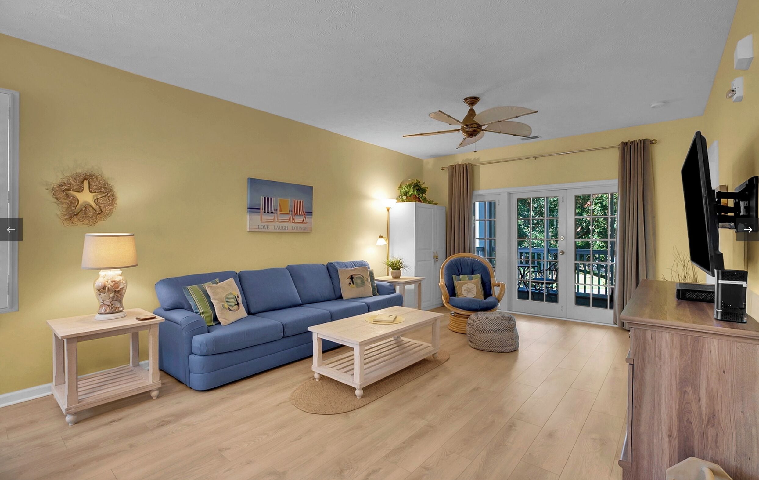 リビング エリア