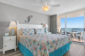 4 slaapkamers, een strijkplank/strijkijzer, gratis wifi, beddengoed