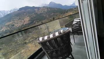 Kamar Premium | Balkon