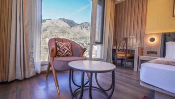 Premium Room | Desk, laptop workspace, free WiFi