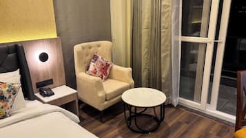 Superior Double Room | Desk, laptop workspace, free WiFi