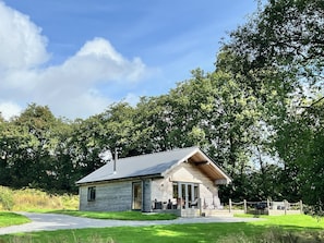 Exterior - Cadno (Llanybydder)