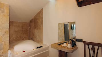Standard Double Room | Free WiFi