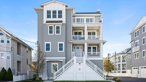 Luxurious Oceanside Retreat - 5BR Gem Downtown OCNJ