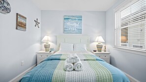 5 habitaciones, tabla de planchar con plancha, wifi y ropa de cama 