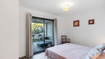 2 Schlafzimmer, Bügeleisen/Bügelbrett, WLAN, Bettwäsche