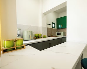 Mikrowelle, Ofen, Herdplatte