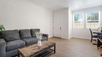 2 habitaciones y acceso a internet