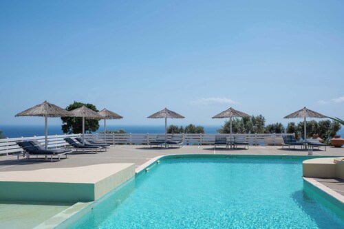 Private Pool Escape in Samos - Mandilada Gem