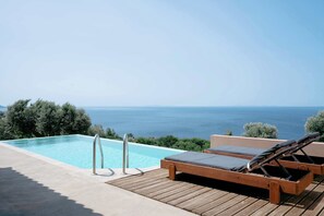 Villa | 1 bedroom, Internet - Private Pool Escape in Samos - Mandilada Gem (Samos)