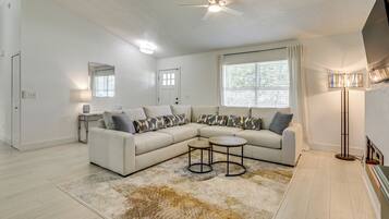 Casa (3 Bedrooms) | Interior