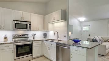 Hus (3 Bedrooms) | Innvendig