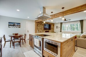 Interior - Hot Tub + Game Room: Peaceful Retreat in Evergreen (Evergreen)