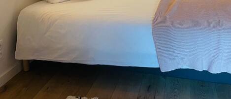 Camera Classic, vista piscina | Insonorizzazione, Wi-Fi gratuito