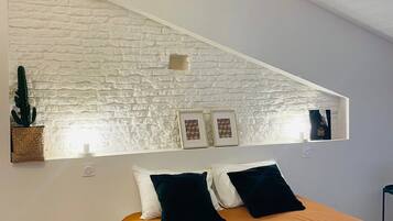 Standard Room, Garden View | Free WiFi