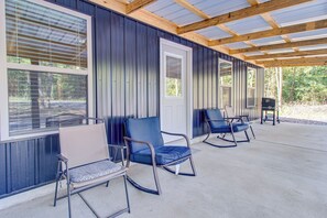 House (3 Bedrooms) | Interior - 1 Mi to Greers Ferry Lake! Outdoor Adventure Base (Higden)