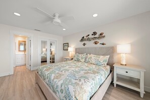 Iron/ironing board, internet, bed sheets