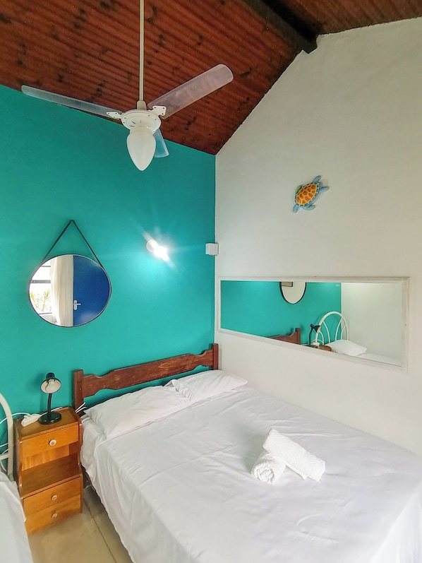 2 quartos, ferros/tábuas de passar roupa, Wi-Fi, roupa de cama