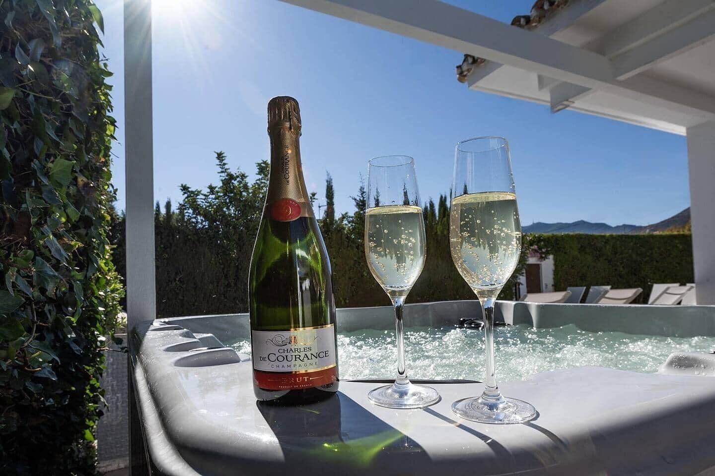 Bain à remous extérieur